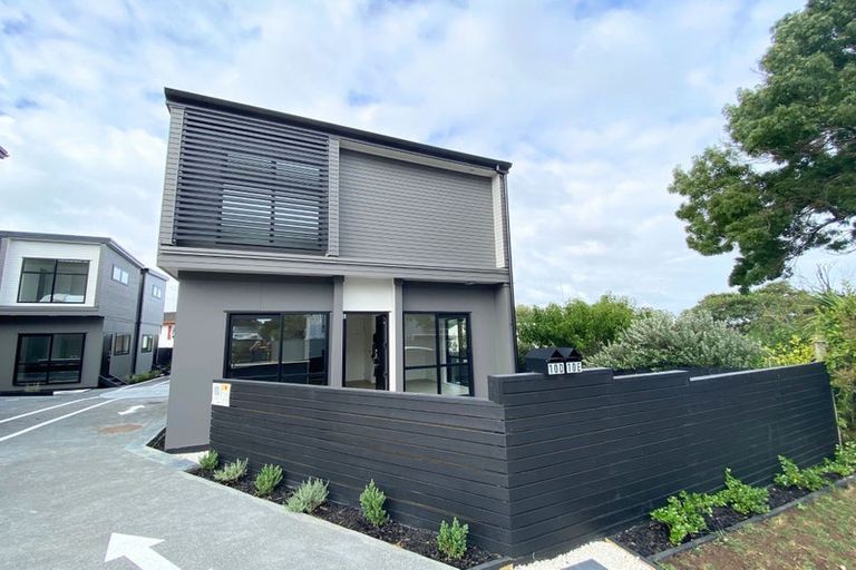 Photo of property in 10e Edgar Pearce Place, Howick, Auckland, 2014