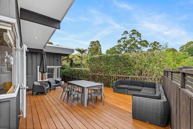 Photo of property in 190a Hutchinson Avenue, New Lynn, Auckland, 0600