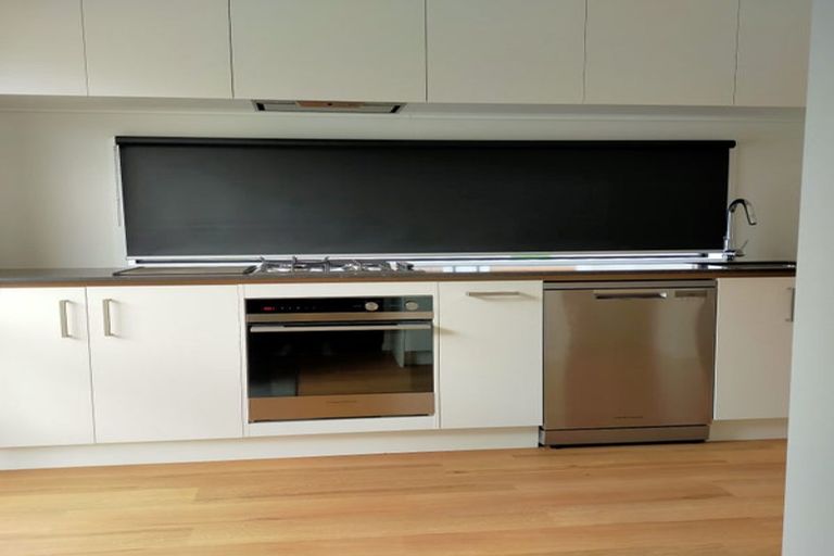 Photo of property in 4 Desert Gold Lane, Wallaceville, Upper Hutt, 5018