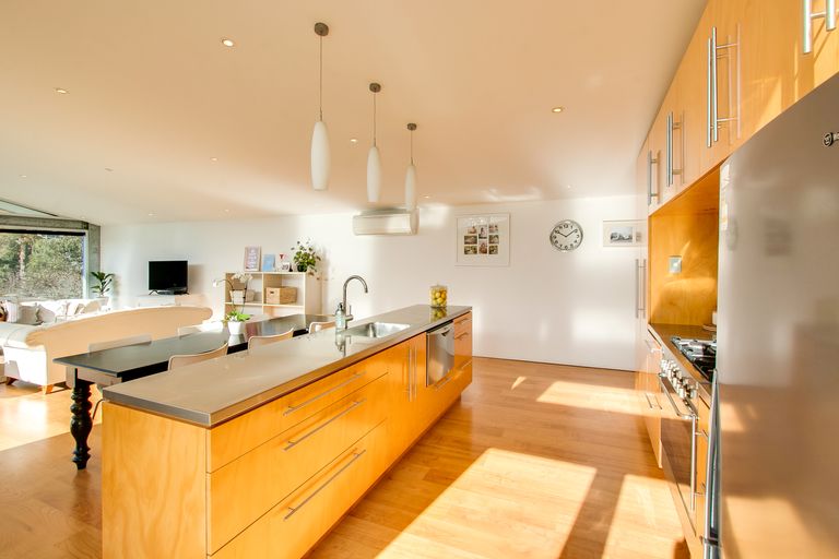 Photo of property in 101 Lane Road, Havelock North, 4130