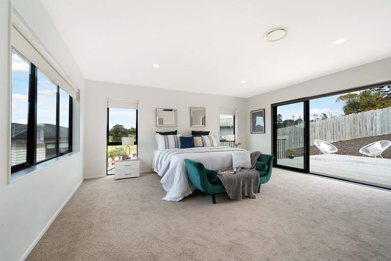 Photo of property in 55 Platinum Rise, Ranui, Auckland, 0612