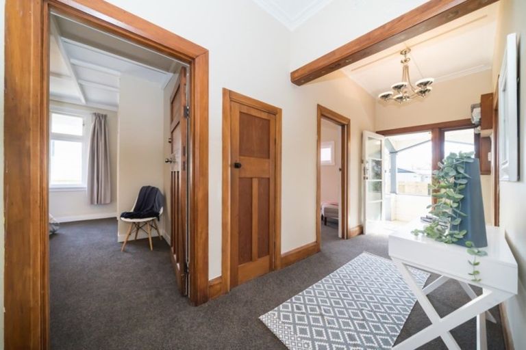 Photo of property in 194 Ferguson Street, West End, Palmerston North, 4412