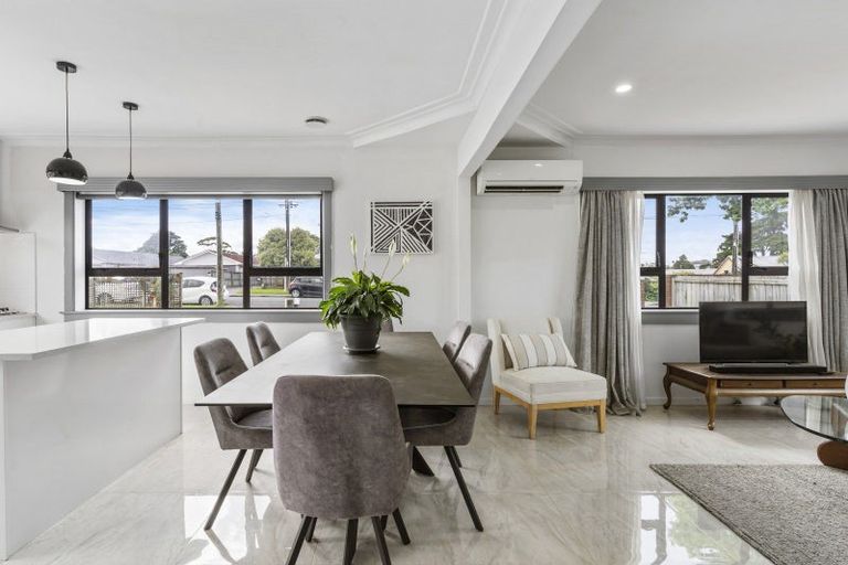 Photo of property in 12 Panorama Road, Mount Wellington, Auckland, 1060