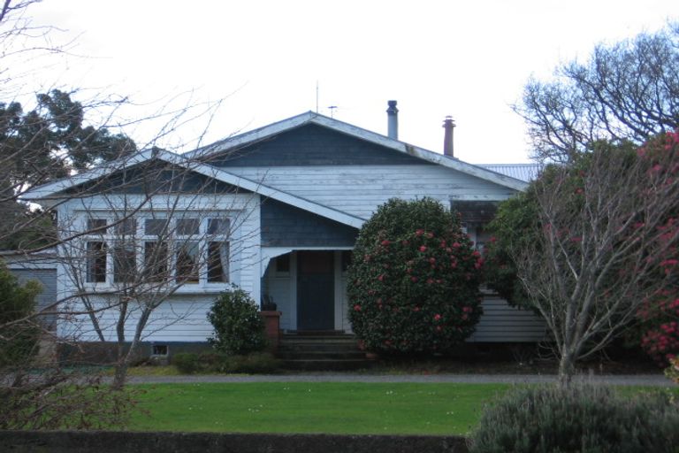Photo of property in 21 Bell Street, Featherston, 5710