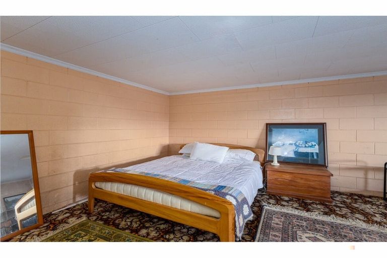 Photo of property in 201 Point Bush Road, Waimate, 7979