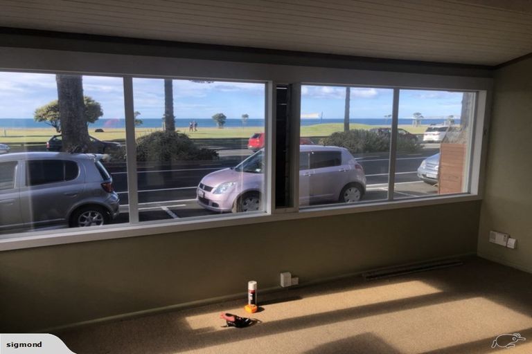 Photo of property in 407 Marine Parade, Napier South, Napier, 4110