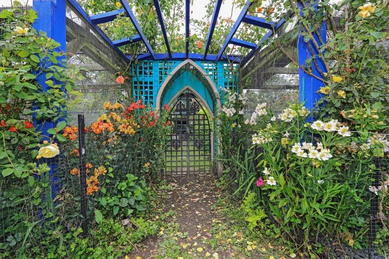 Photo of property in 37 Gillies Crescent, Waimarama, Havelock North, 4294