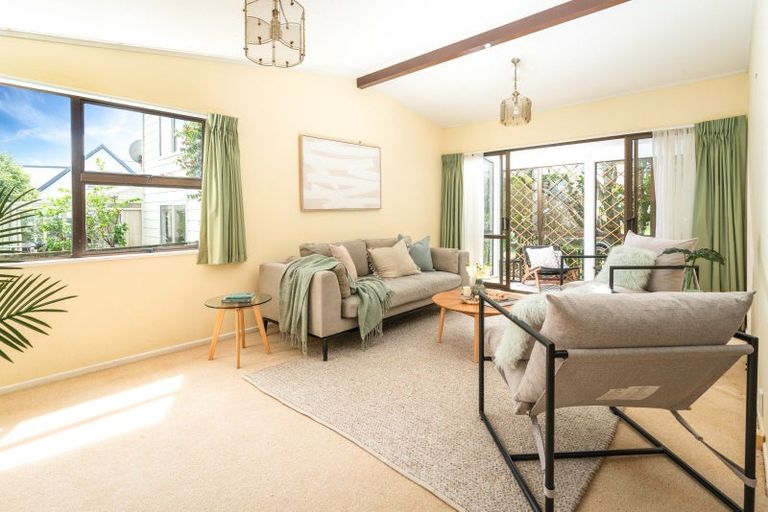 Photo of property in 56 Hazlewood Avenue, Karori, Wellington, 6012