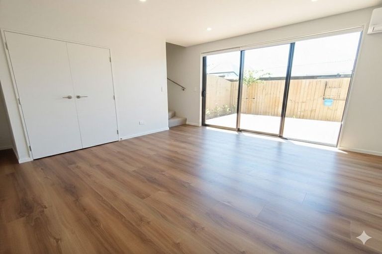 Photo of property in 9/527 Hereford Street, Linwood, Christchurch, 8011