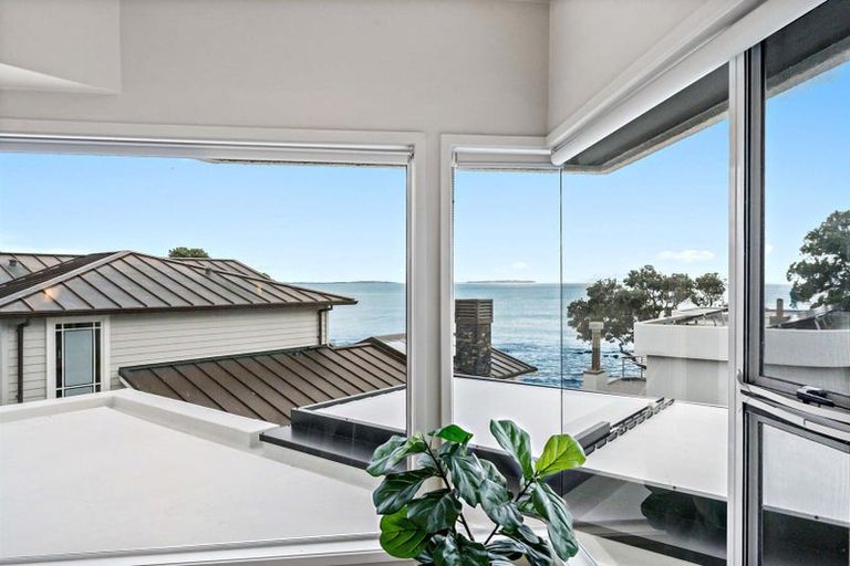 Photo of property in 2/8a Audrey Road, Takapuna, Auckland, 0620