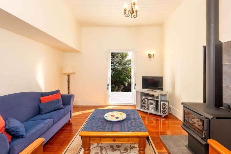 Photo of property in 36 Parnell Street, Rawene, Kaikohe, 0473