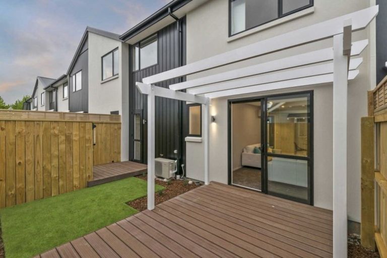 Photo of property in 3/16 Grants Road, Papanui, Christchurch, 8053