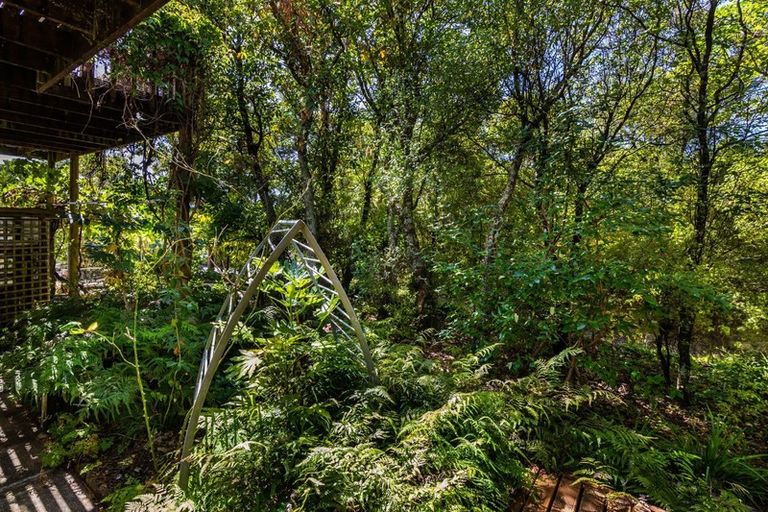 Photo of property in 16 Taringa Avenue, Kuratau, Turangi, 3381