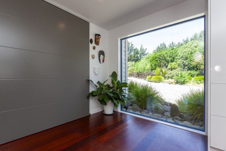 Photo of property in 105 Waterfall Road, Paraparaumu, 5032