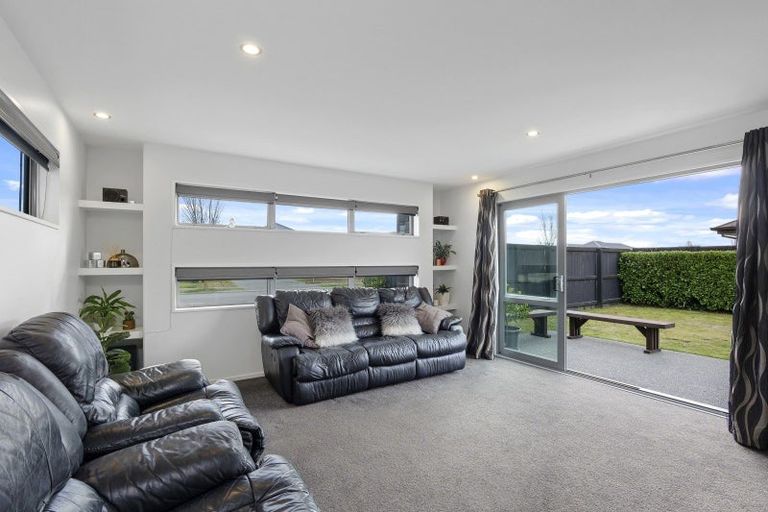 Photo of property in 71 Stonebrook Drive, Rolleston, 7614