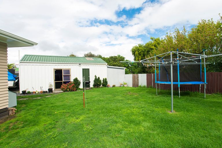 Photo of property in 1 Keiha Street, Riverdale, Gisborne, 4010