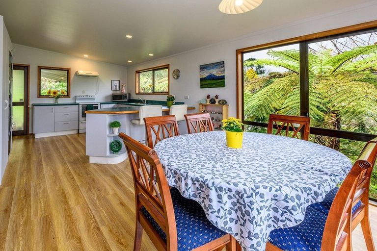 Photo of property in 25a Marchant Place, Westown, New Plymouth, 4310