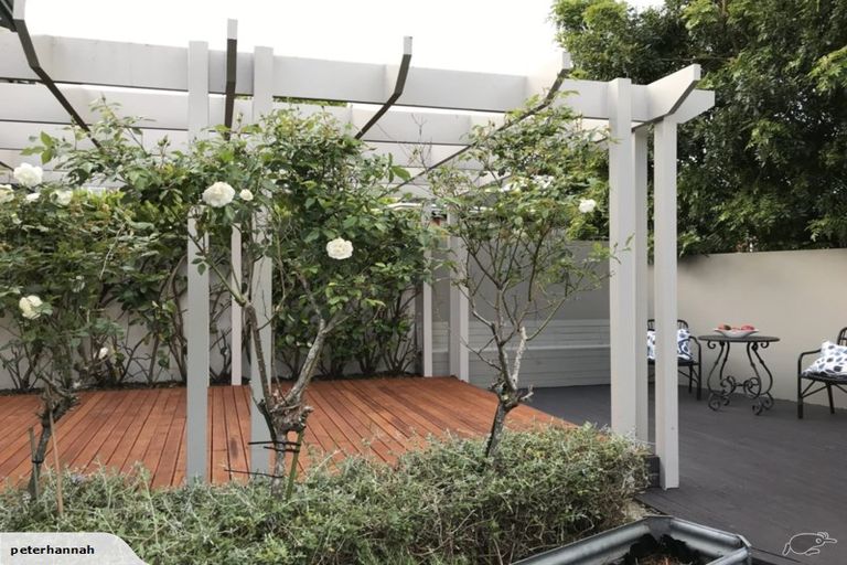 Photo of property in 13a Davita Place, Farm Cove, Auckland, 2012