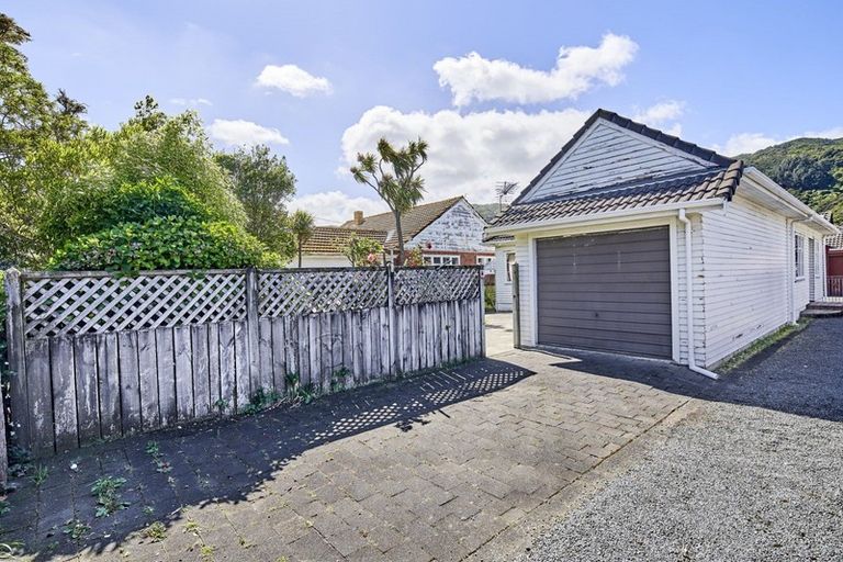 Photo of property in 6 Haig Street, Waterloo, Lower Hutt, 5011