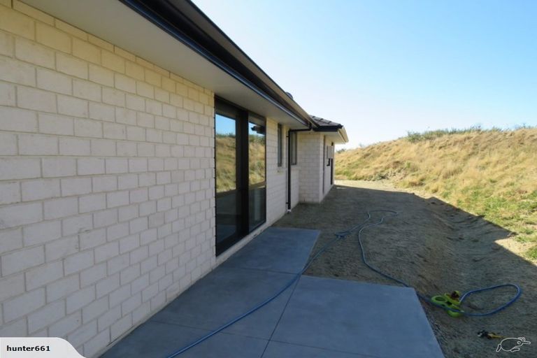 Photo of property in 12 Yorkshire Close, Whitby, Porirua, 5024