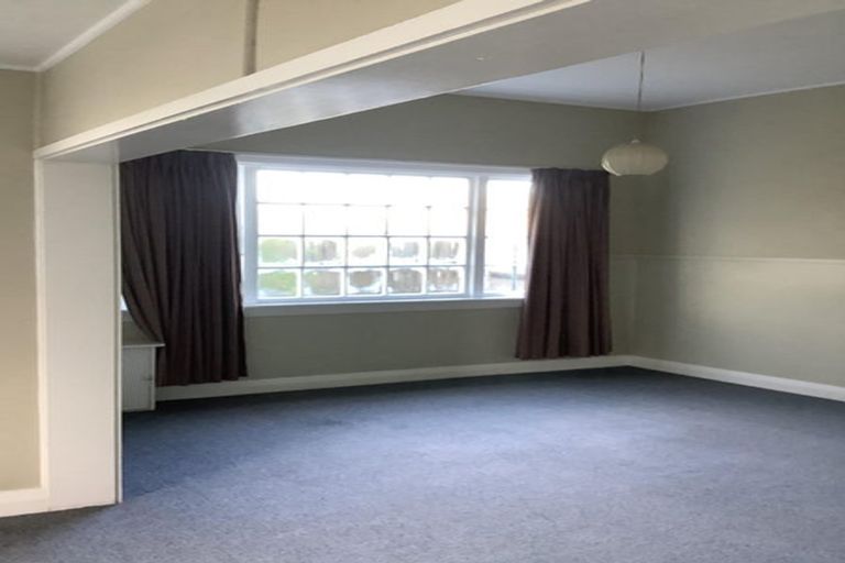 Photo of property in 261 Marine Parade, New Brighton, Christchurch, 8061