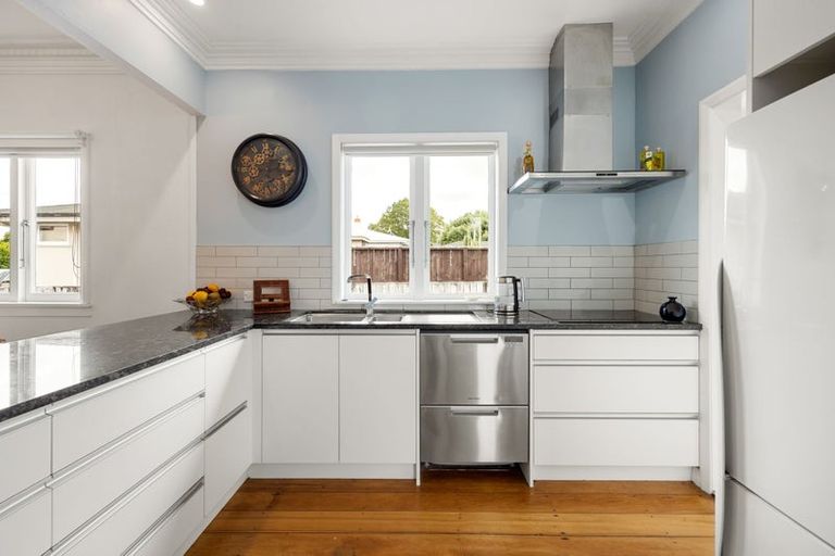 Photo of property in 202 Mandeno Street, Te Awamutu, 3800