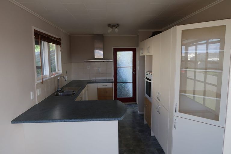 Photo of property in 44 Acacia Avenue, Maungaraki, Lower Hutt, 5010