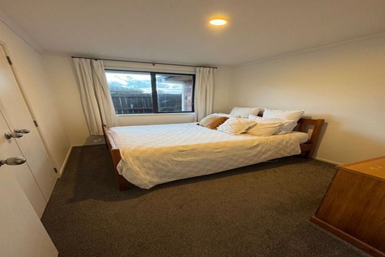 Photo of property in 64 Oriental Parade, Papamoa Beach, Papamoa, 3118