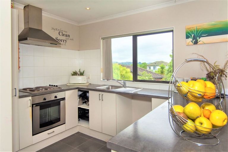 Photo of property in 93 Simpson Road, Ranui, Auckland, 0612