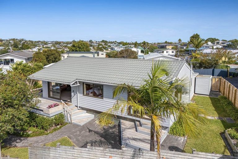 Photo of property in 22a Ngatira Place, Snells Beach, 0920