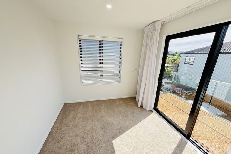 Photo of property in 19c Farwood Drive, Henderson, Auckland, 0612