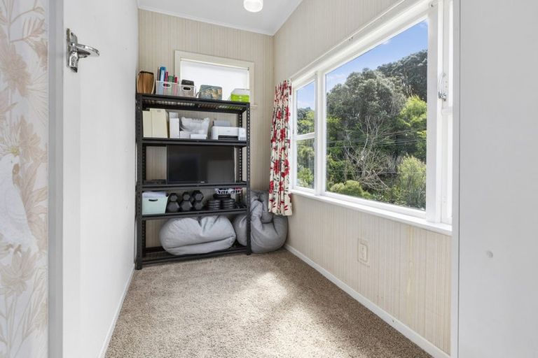 Photo of property in 15 Danube Street, Island Bay, Wellington, 6023