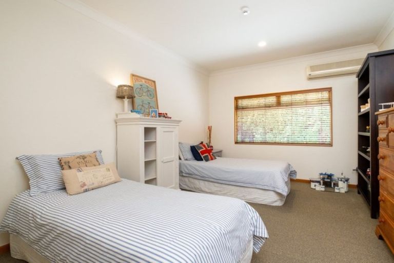 Photo of property in 515 Ikanui Road, Frimley, Hastings, 4120