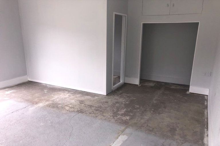 Photo of property in 80 Wainuiomata Road, Wainuiomata, Lower Hutt, 5014