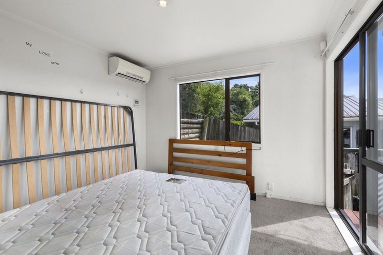 Photo of property in 81 College Road, Northcote, Auckland, 0627