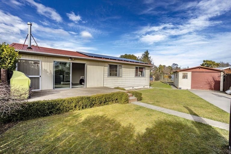 Photo of property in 11 Coleman Place, Darfield, 7510