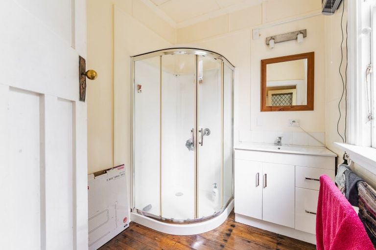 Photo of property in 9 Glenross Street, Glenross, Dunedin, 9011