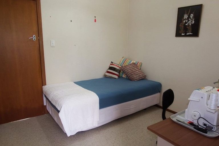 Photo of property in 30 Hamlet Street, Stratford, 4332