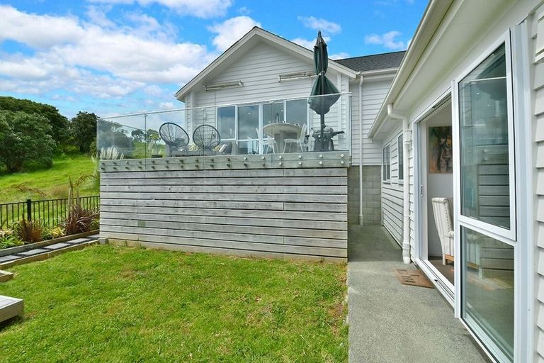 Photo of property in 9 Kaipuke Crescent, Gulf Harbour, Whangaparaoa, 0930