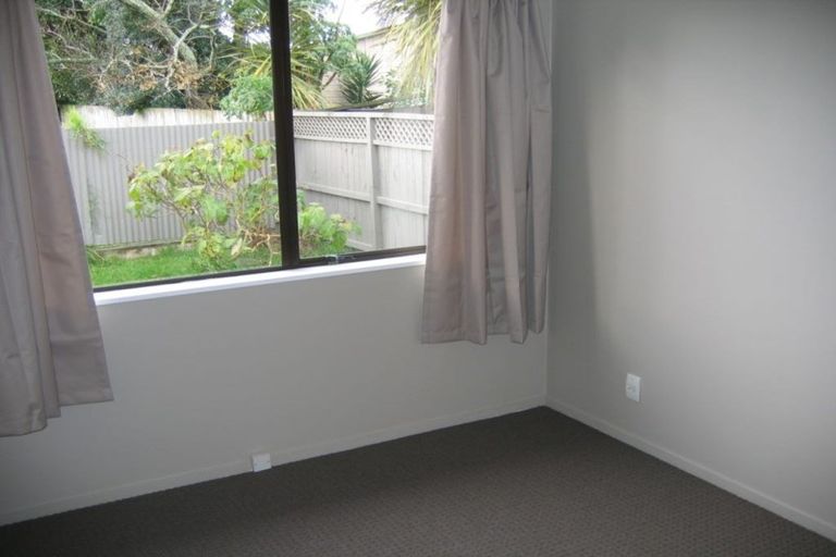 Photo of property in 2/7 Domain Road, Weymouth, Auckland, 2103