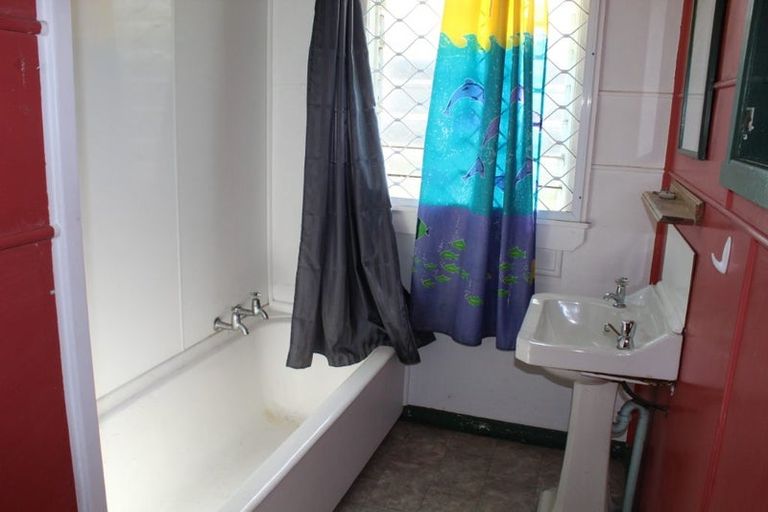 Photo of property in 23 Ranfurly Street, Hokowhitu, Palmerston North, 4410