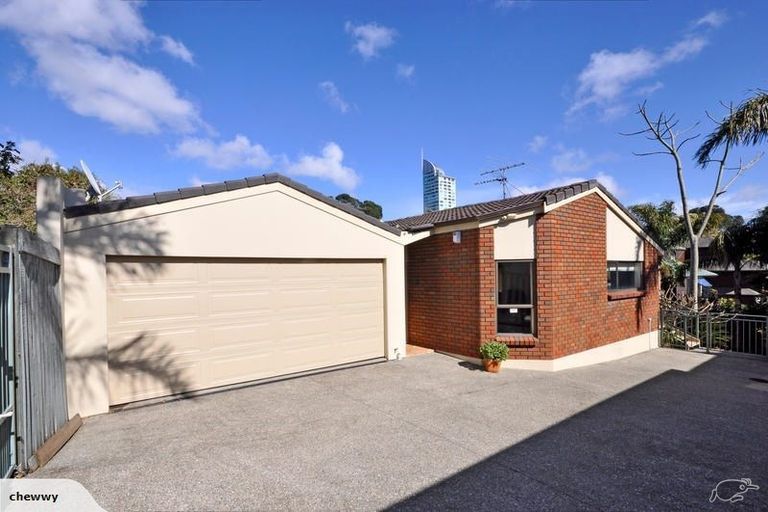 Photo of property in 22a Sanders Avenue, Takapuna, Auckland, 0622