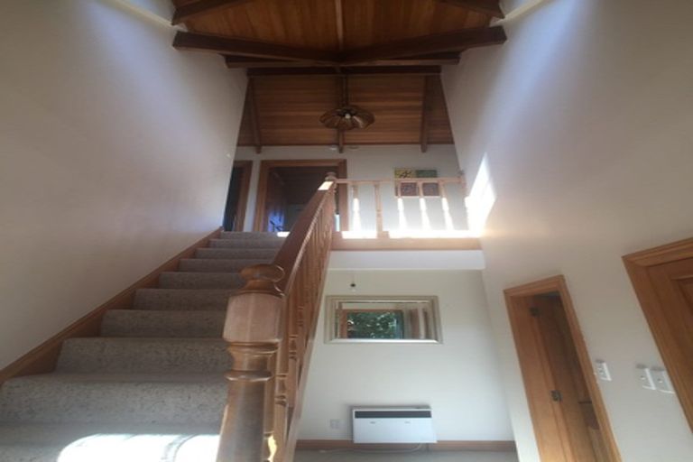 Photo of property in 409 Karori Road, Karori, Wellington, 6012