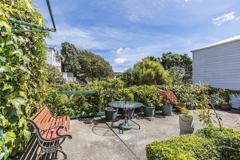 Photo of property in 154 Owen Street, Newtown, Wellington, 6021