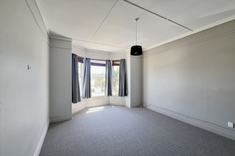 Photo of property in 25 Austin Street, Mount Victoria, Wellington, 6011
