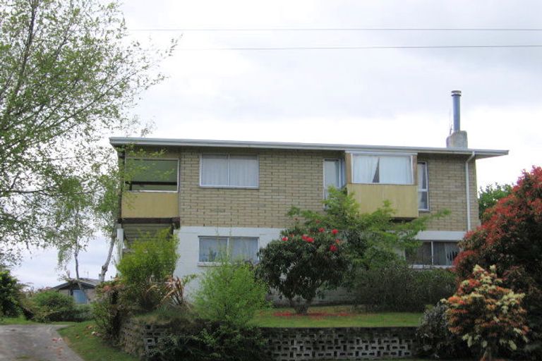 Photo of property in 94 Taupo View Road, Taupo, 3330