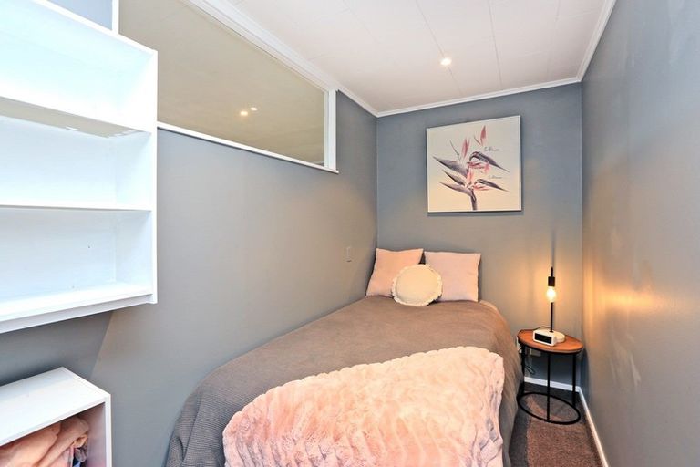 Photo of property in 4/8 Lee Road, Taradale, Napier, 4112