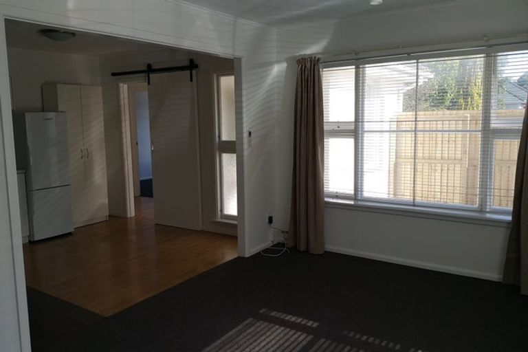 Photo of property in 120 Maidstone Road, Ilam, Christchurch, 8041