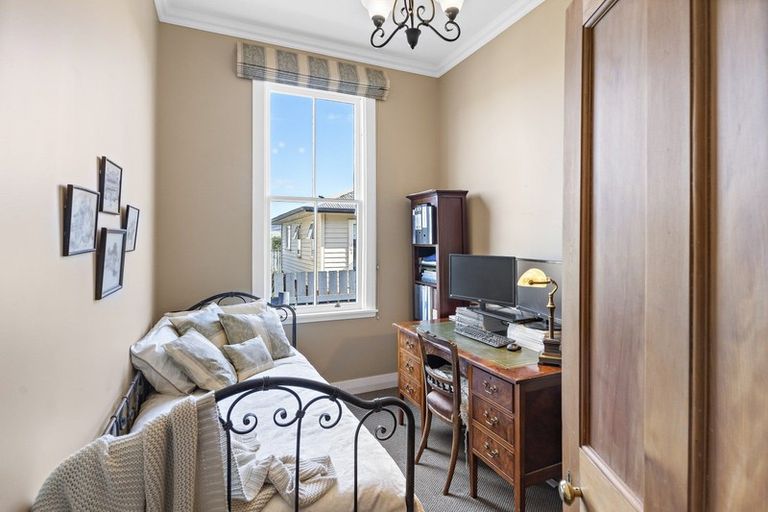 Photo of property in 150 East Street, Greytown, 5712