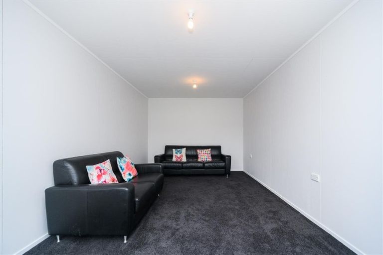 Photo of property in 732a Tremaine Avenue, Palmerston North, 4414